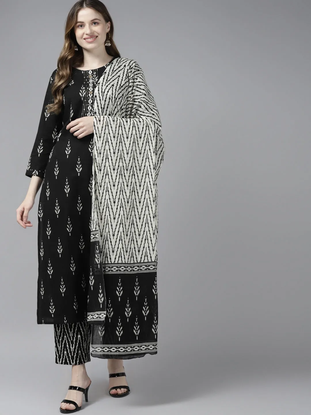 Black Ikat Printed Dupatta Set