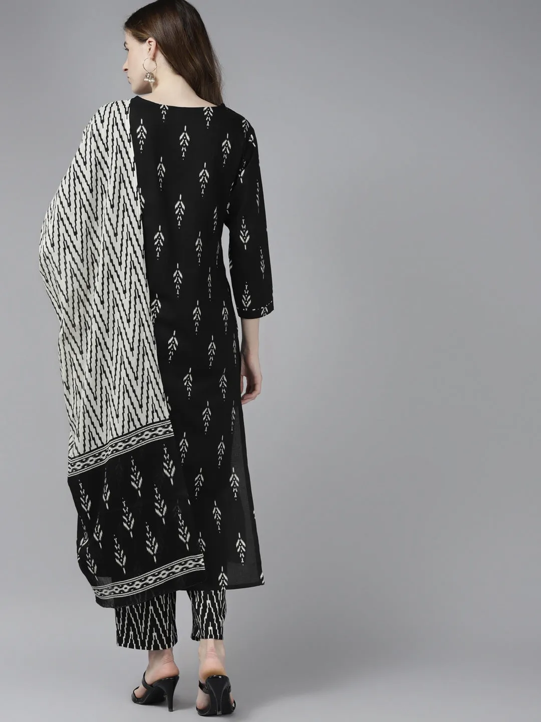 Black Ikat Printed Dupatta Set