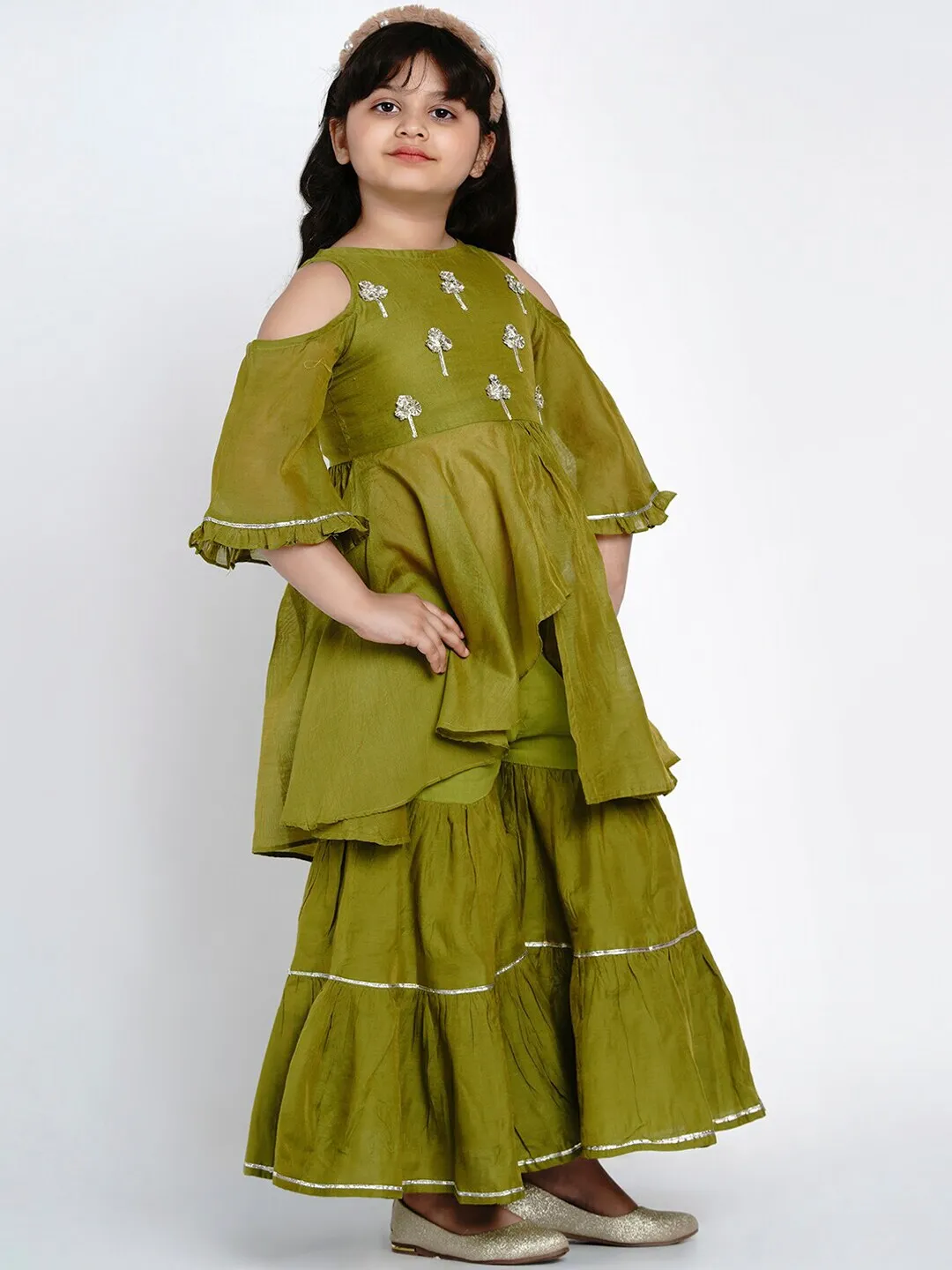 Girl's Green Embroidered Kurta & Sharara Set  - NOZ2TOZ KIDS