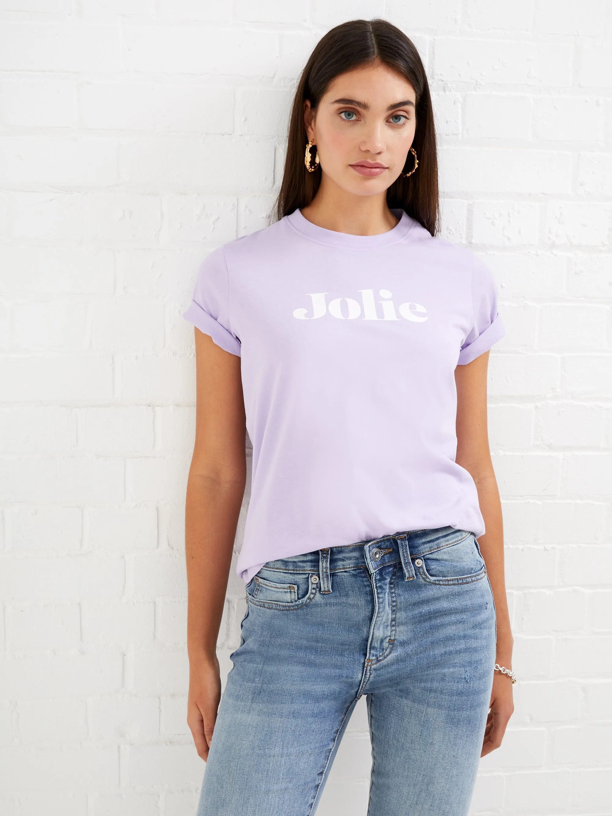 Jolie Graphic T-Shirt