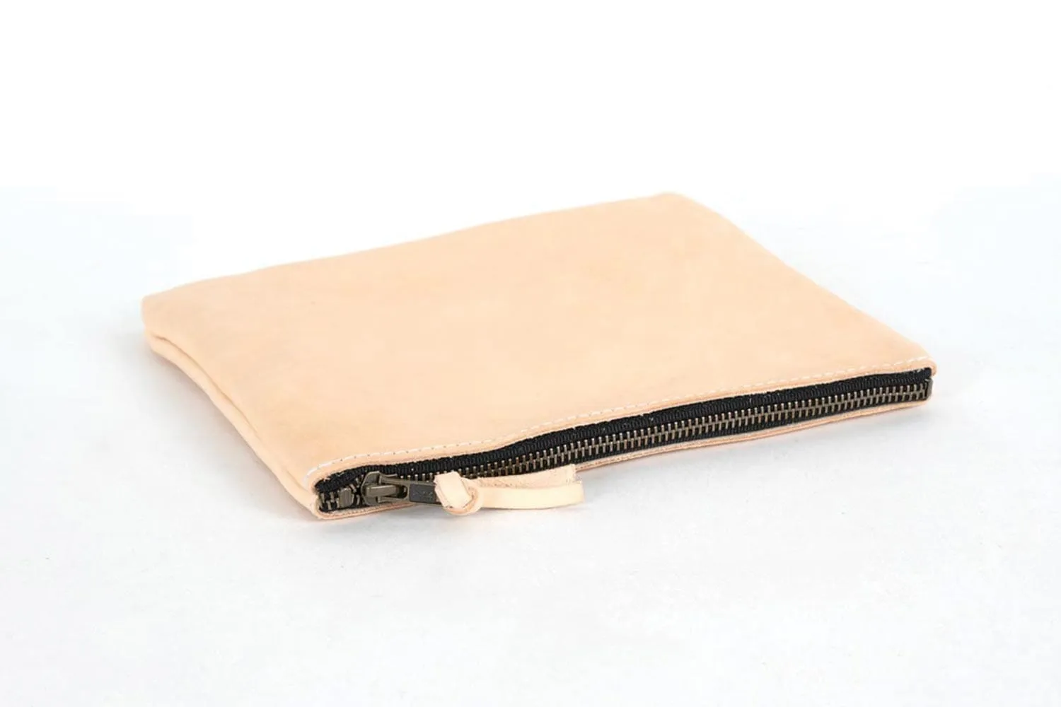 LEATHER TOP ZIPPER POUCH - MEDIUM