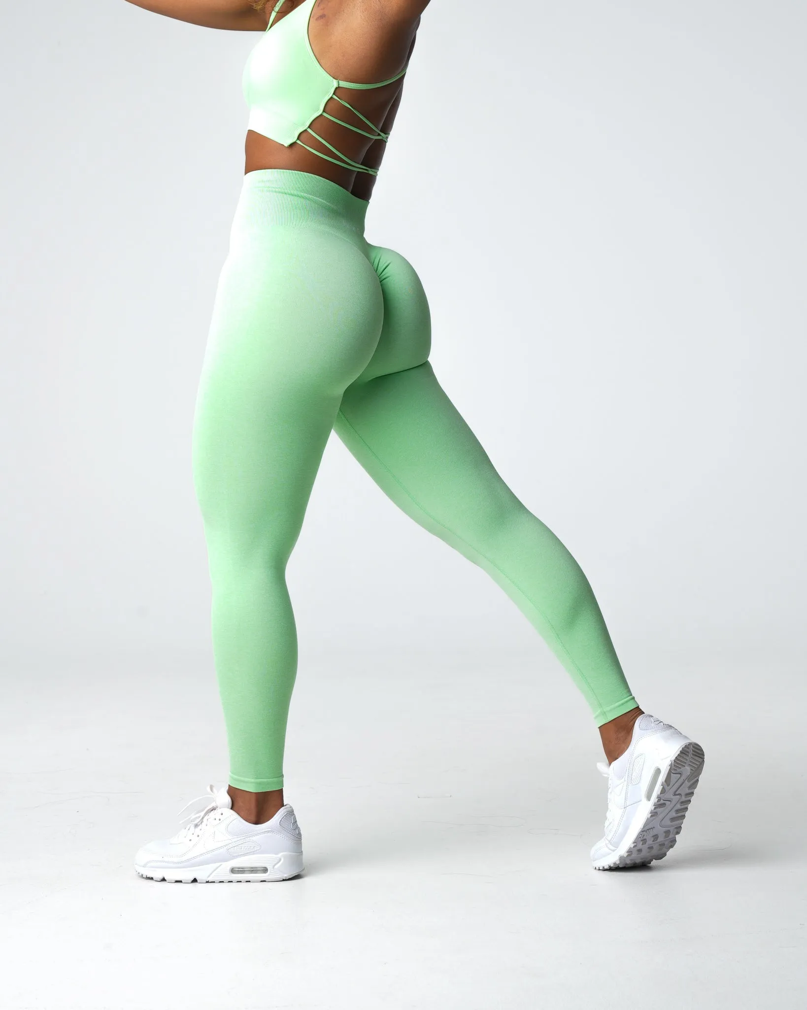 Pistachio Scrunch Seamless Leggings