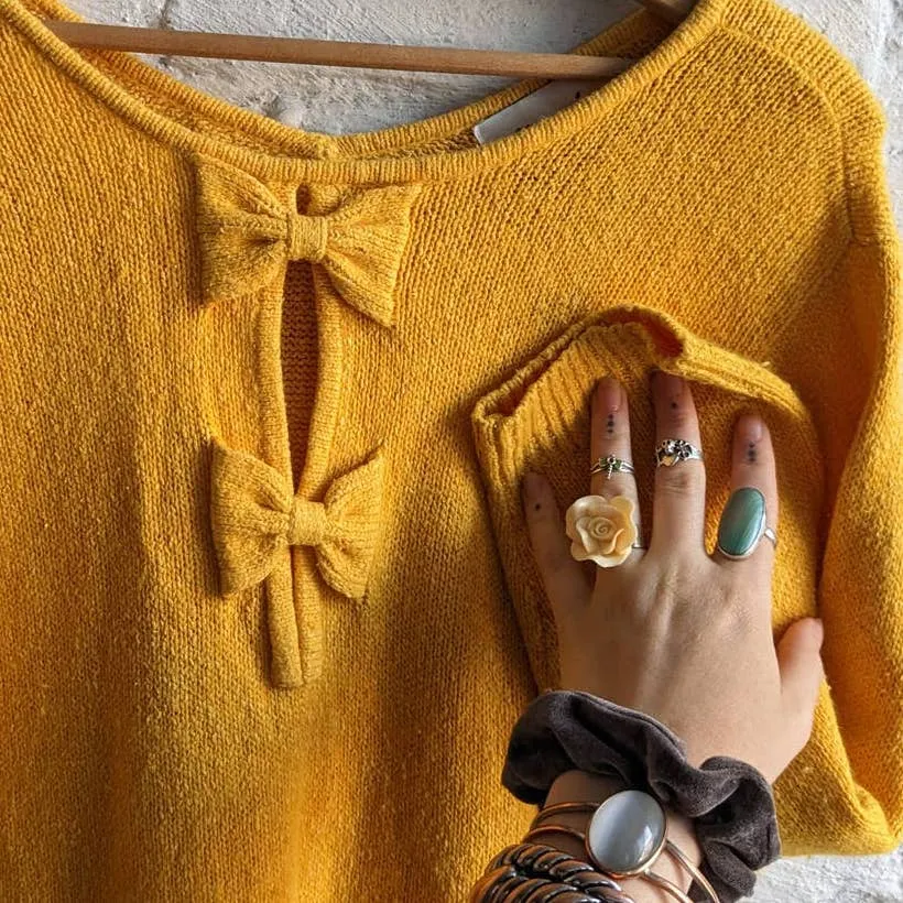 Vintage Silk Furry Chic Knit Sweater Sunny Yellow Granny Preppy Kawaii Bows Top